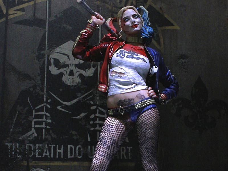 Weapon Tattoo Blonde Collar Jacket Belt Shorts Comics Harley