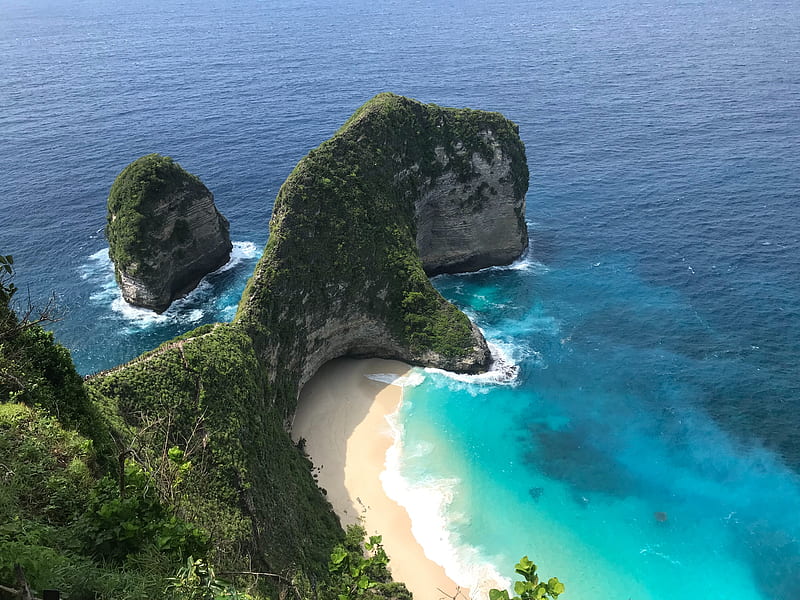 View Of Crystal Bay Beach At Nusa Penida Indonesia Stock Nusa