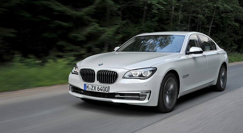 2013 BMW 7-Series - Front , car, HD wallpaper 2013 BMW 7-Series - Front , car, HD wallpaper