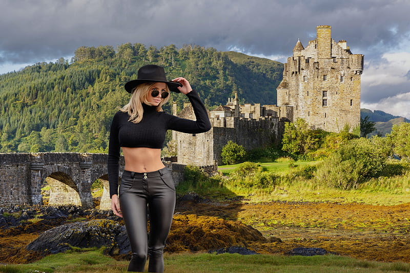 Nata Lee Visiting Eilean Donan Castle, scotland, castle, blonde, model, black apparel, hat, HD wallpaper