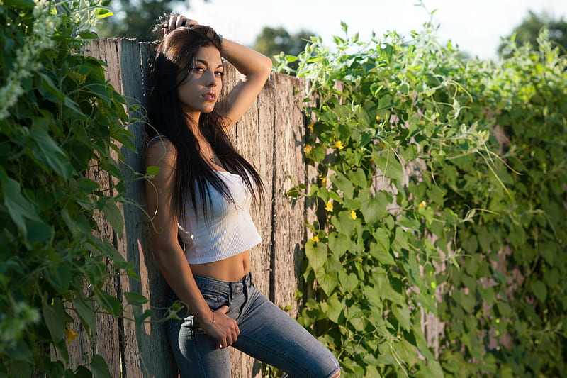 Cowgirl ~ Marina Shimkovich, brunette, jeans, cowgirl, model, HD wallpaper