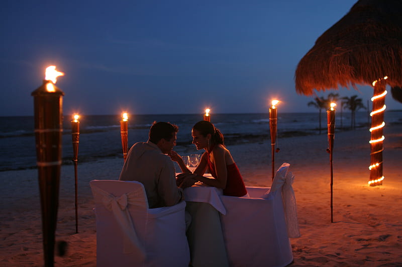 Romantic beach dinner, dinner, table, wonderful, romantic, place, sky, lights, sea, sand, love, chairs, couple, night, HD wallpaper