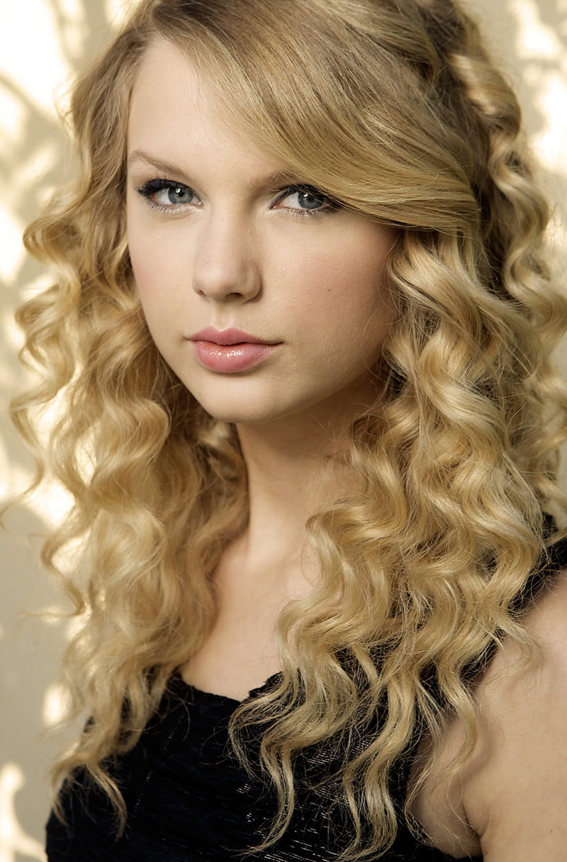 Taylor Swift, women, singer, blonde, long hair, curly hair, blue eyes, face, HD phone wallpaper