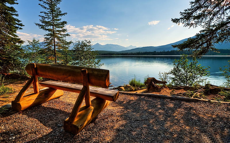 empty bench near the lake-Travel Nature, HD wallpaper