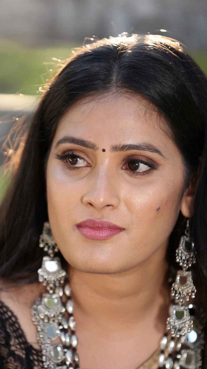 Actress Anusha Wallpapers, Hot Pictures, Anusha Movie Stills, Anusha  Wallpapers Download - Galatta.com