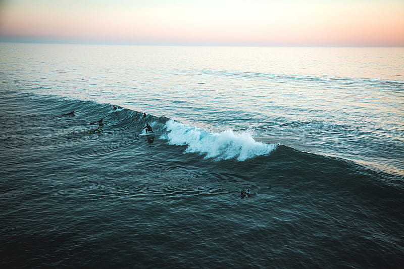 man surfing on wave, HD wallpaper man surfing on wave, HD wallpaper