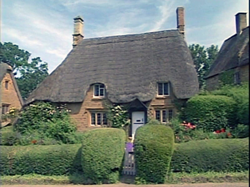 ~Beautiful English Thatch Cottage~, architecture, cottage, english, other, HD wallpaper