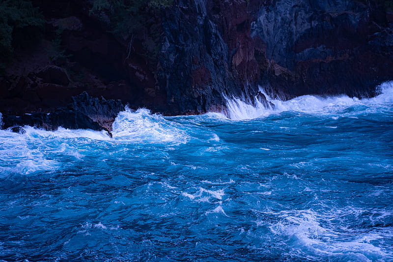 sea waves crashing through rocks, HD wallpaper