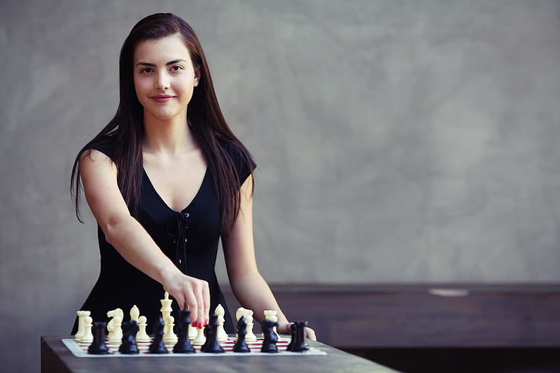 Modelo desconocido, jugando, juego, bonito, mujer, ajedrez, Fondo de pantalla HD | Peakpx