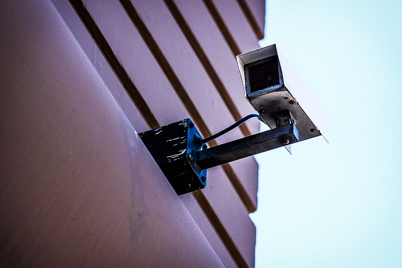 gray surveillance camera on gray wall, HD wallpaper