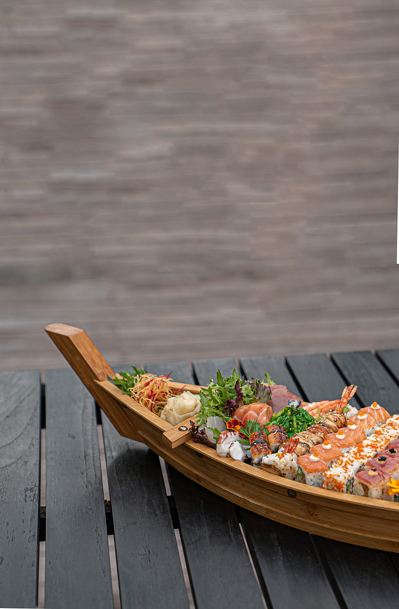 Food Boat , , black, japanese, maldivian, sushi, wood, HD phone wallpaper