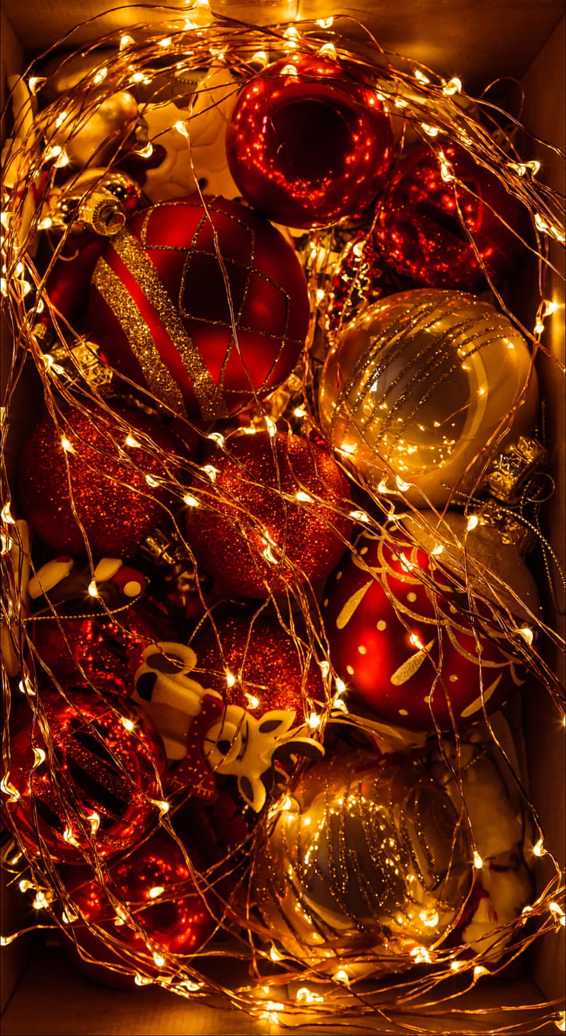 christmas decorations, garland, new year, christmas, decoration, glitter, golden, HD phone wallpaper