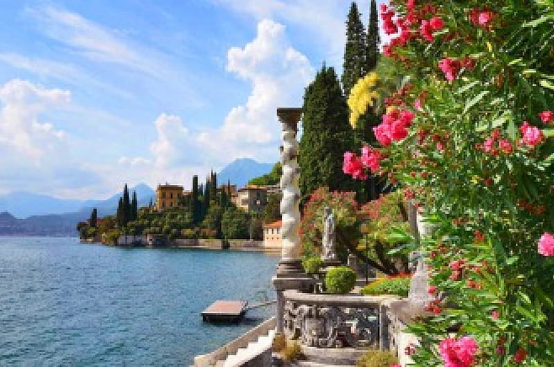 Lake Como, pretty, shore, Italy, bonito, Como, nice, dock, flowers, lovely, view, pier, town, sky, lake, freshness, water, summer, coast, HD wallpaper