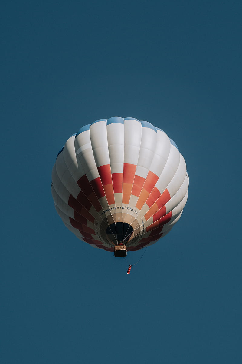 red white and blue hot air balloon in mid air under blue sky during daytime, HD phone wallpaper