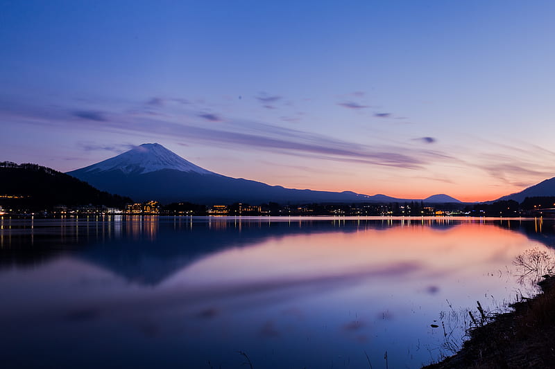 Lake Kawaguchi In Japan, lake, japan, nature, reflections, HD wallpaper