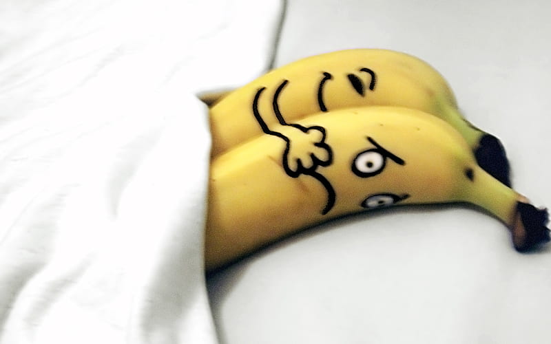 Bananas Love, pretty, bananas, yellow, bonito, fun, woman bed, cute, cool, love, hot, funny, white, eyes, other, HD wallpaper