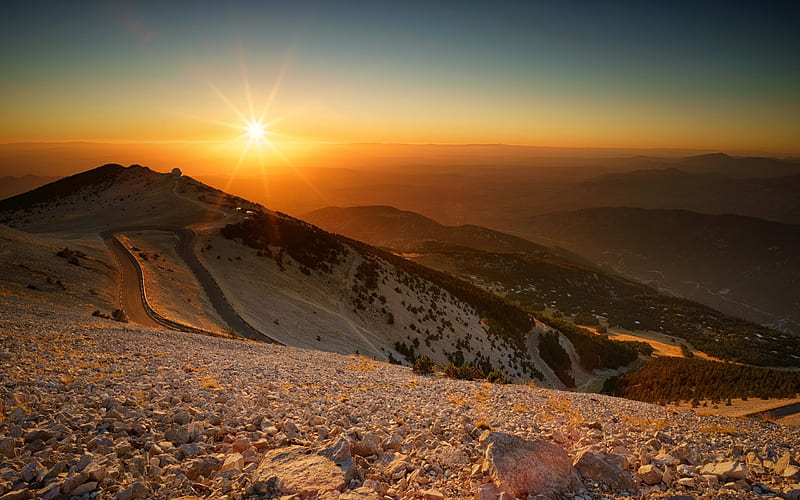 sunset, Mont Ventoux, valley, mountains, France, streamers, HD wallpaper