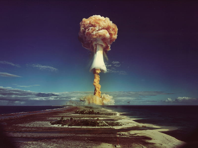 Blowing up Paradise, nuke, water, sky, rads, HD wallpaper
