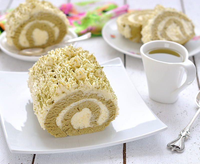 *** Pistachio roulade and coffee ***, roll, coffee, food, fresh, HD wallpaper