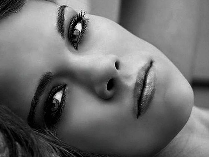When I Look into Your Eyes, sensual, special, black and white, bonito, woman, lips, graphy, beauty, face, hop, eyes, gorgeous, HD wallpaper
