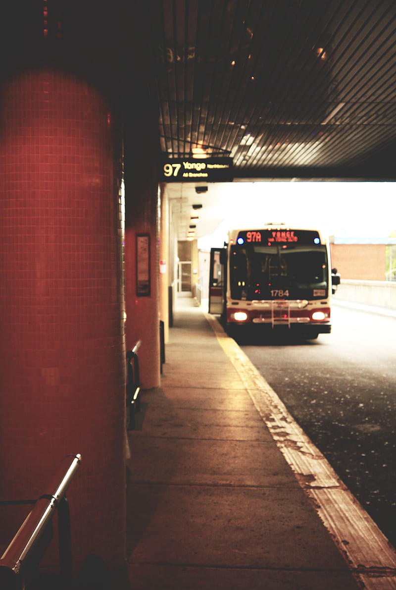 Bus, bus stop, car, lights, old, station, tunnel, vintage, HD phone wallpaper