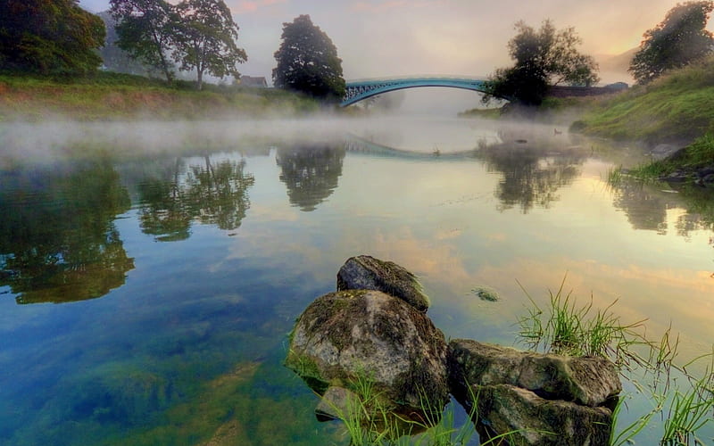 beautiful arched bridge on a foggy river, rocks, arch, bridge, steel, river, fog, HD wallpaper
