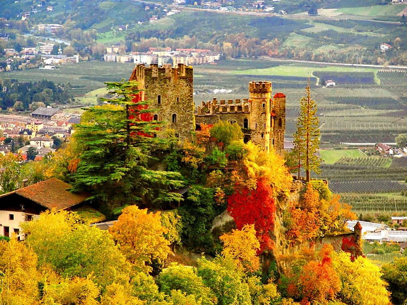 Castle on city background, colorful, autumn, background, bonito, nice, city, peak, lovely, view, houses, roofs, town, colors, trees, summer, nature, castle, HD wallpaper