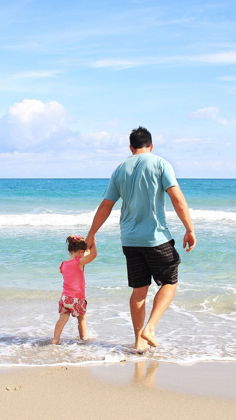 Father And Daughter Walking At The Beachside, father and daughter, love, caring, HD phone wallpaper