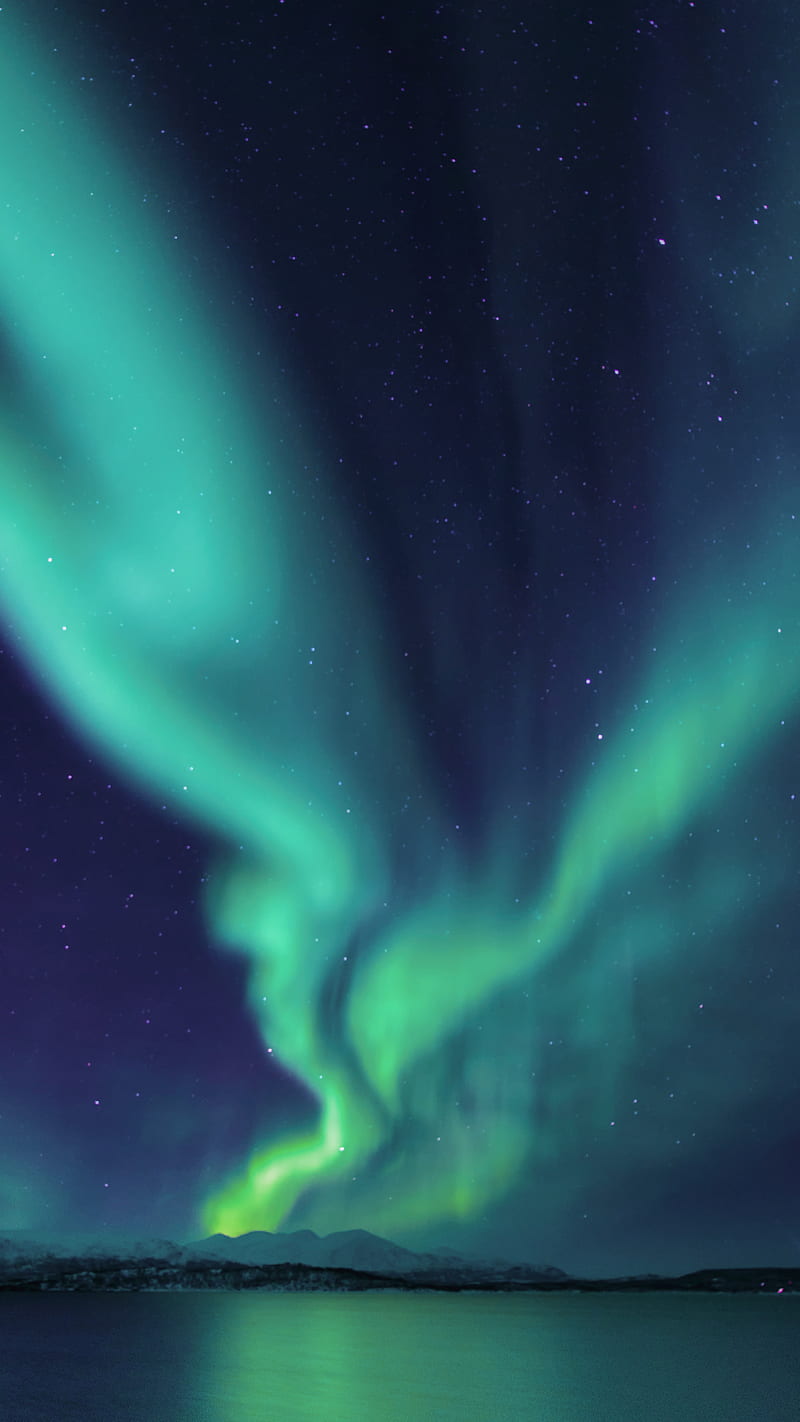 Twin Light Beams, northern, lights, sky, nature, lit, amazing, HD phone wallpaper