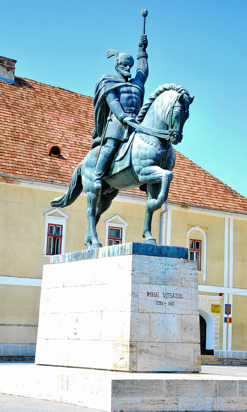 Mihai Viteazul, building, historical, history, hunedoara, king, legend, on horse, romania, spiritual, statue, travel, visit, HD phone wallpaper