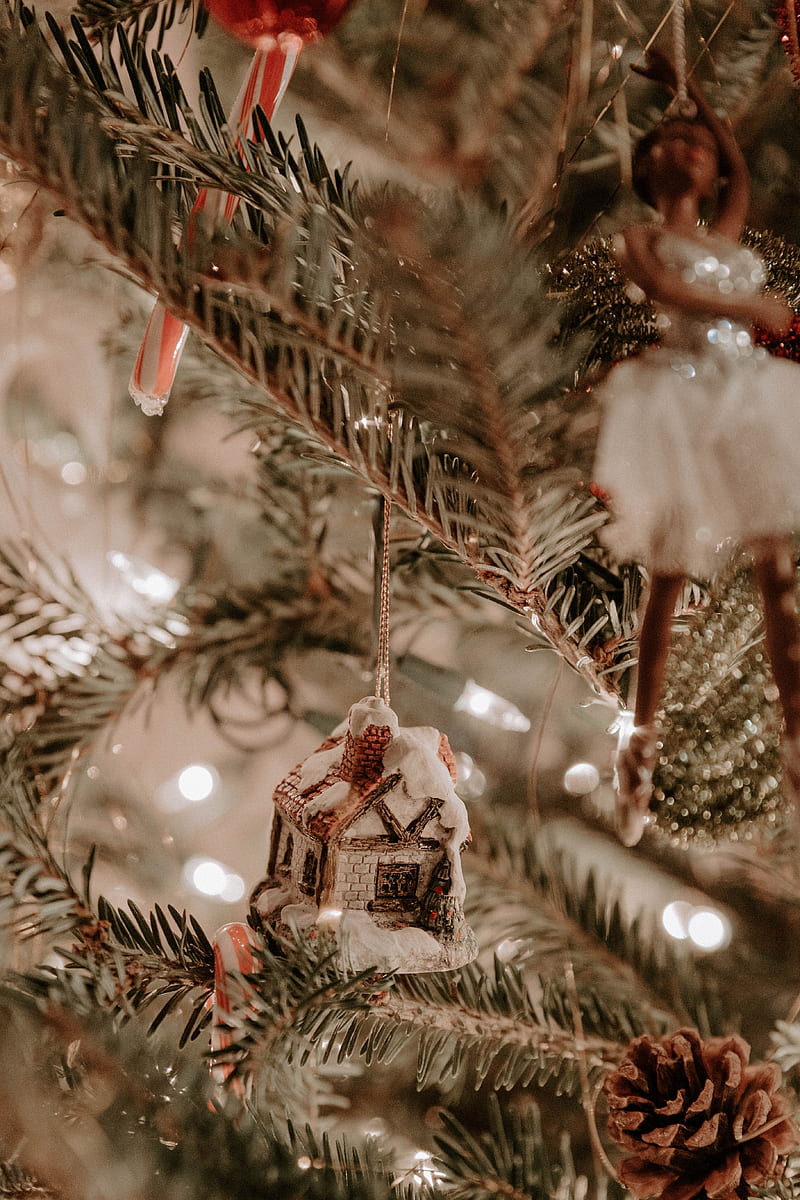 tree, decoration, house, garland, new year, christmas, HD phone wallpaper