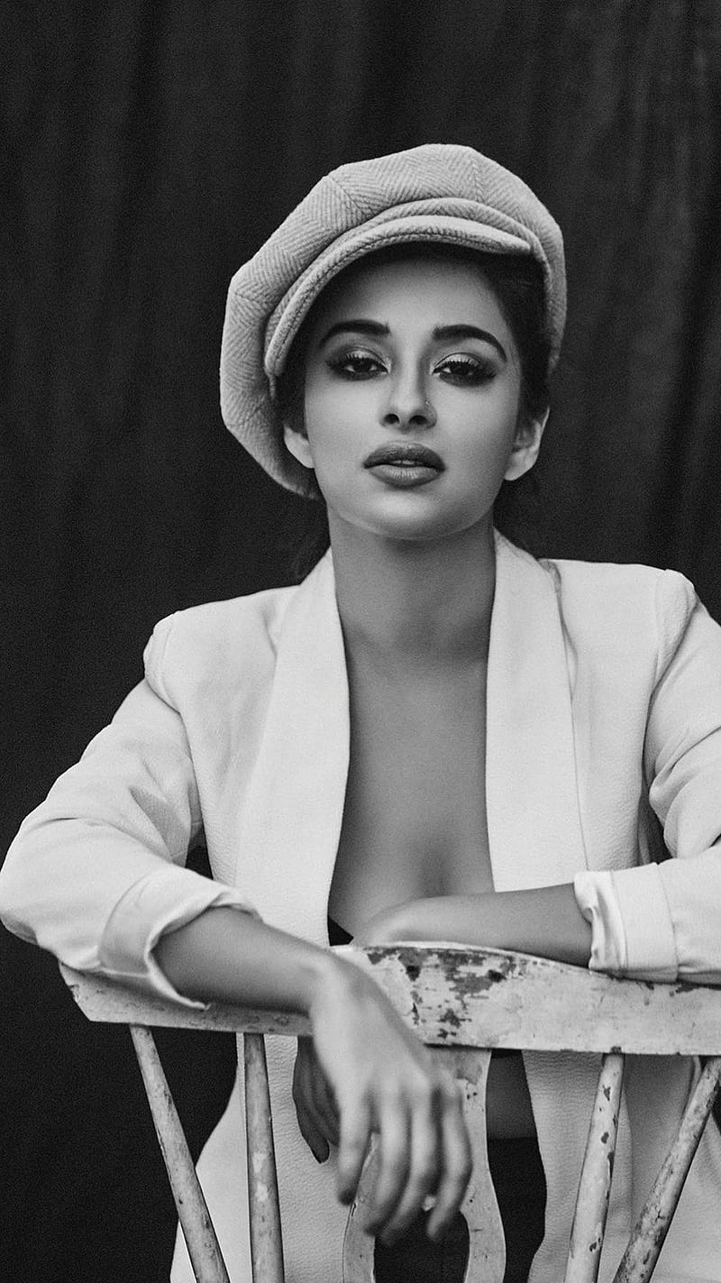 Nyra banerjee , model, retro, HD phone wallpaper