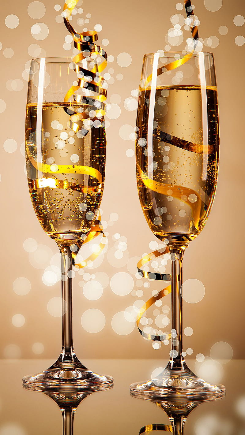 Premium Photo  Champagne bottle two glasses and confetti  Cartão de natal  gratis Garrafas de champanhe Cartão de feliz natal