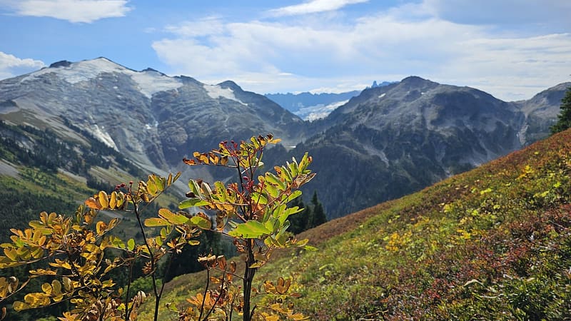 Beginning of Fall in North Cascades, Washington, rocks, autumn, landscape, clouds, trees, sky, usa, HD wallpaper