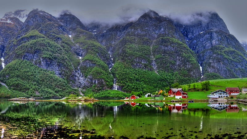 Beautiful Norway, shine, bonito, hazy, green, mountains, dark, r, nordfjord, reflections, HD wallpaper