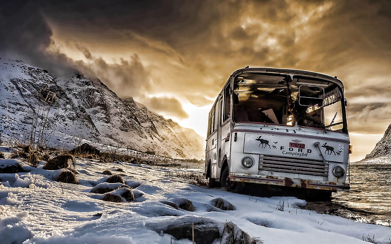 abandoned bus, winter, sunset, mountains, broken bus, passenger transport, buses, HD wallpaper