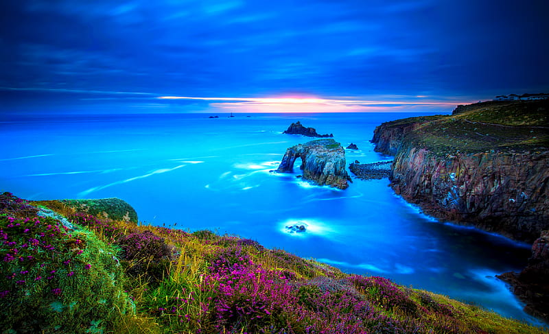 The coastline of Cornwall, rocks, view, ocean, bonito, sky, sea, England, Cornwall, wildflowers, coastline, blue, HD wallpaper