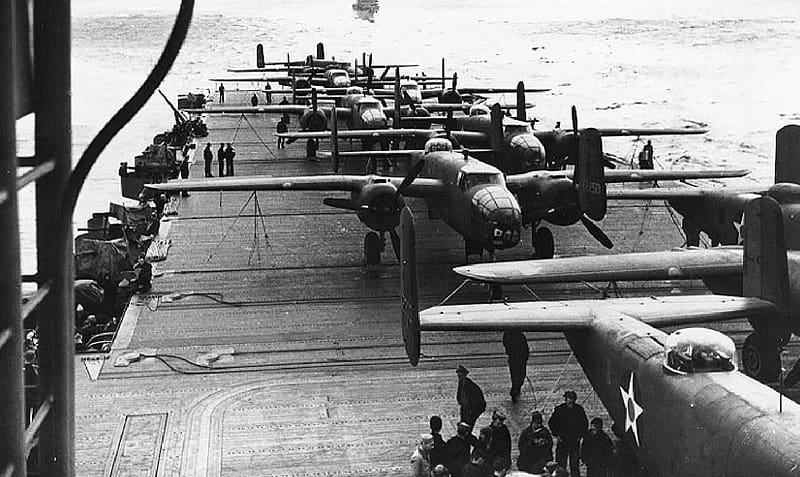 USS Hornet (CV-8), Warship, B-25, USS, USS Hornet CV-8, Aircraft ...