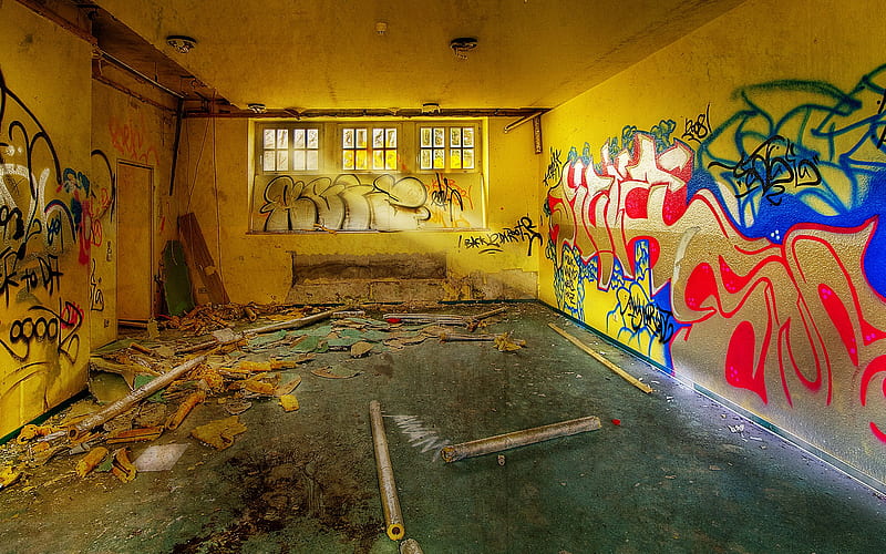 Graffiti Abandoned Post Office - Abandoned Spaces, HD wallpaper