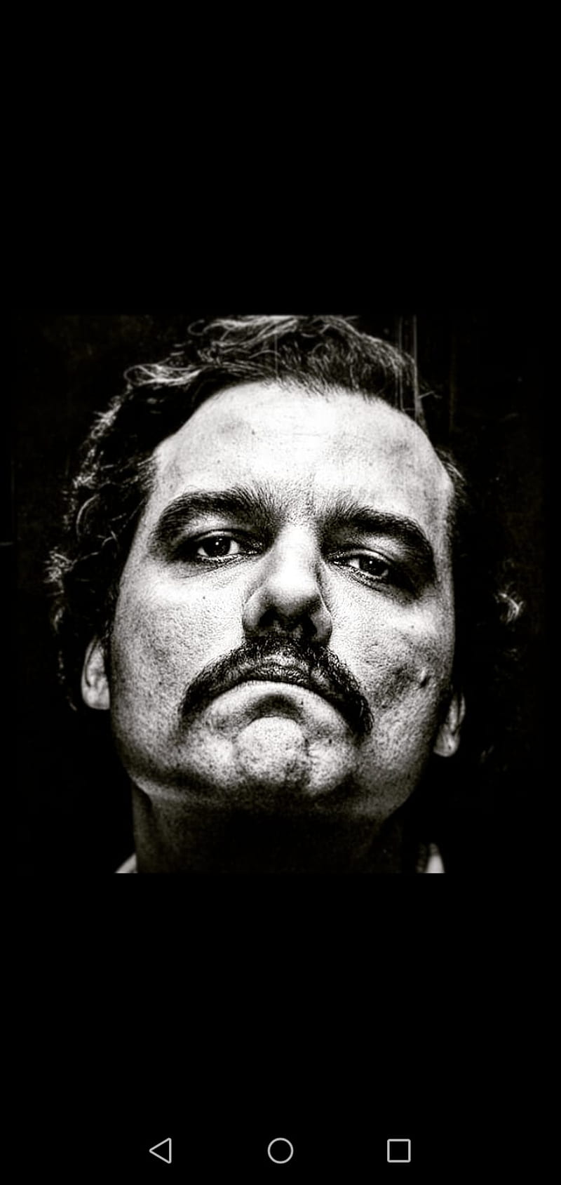 Narcos Pablo Escobar 640 x 1136 iPhone 5 Wallpaper