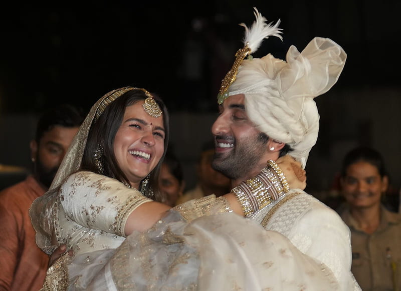 Bollywood Stars Ranbir Kapoor, Alia Bhatt Marry In Mumbai The San Diego Union Tribune, HD wallpaper