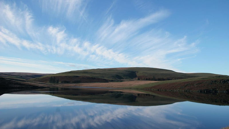 peaceful lake, shore, mound, reflection, clouds, lake, HD wallpaper