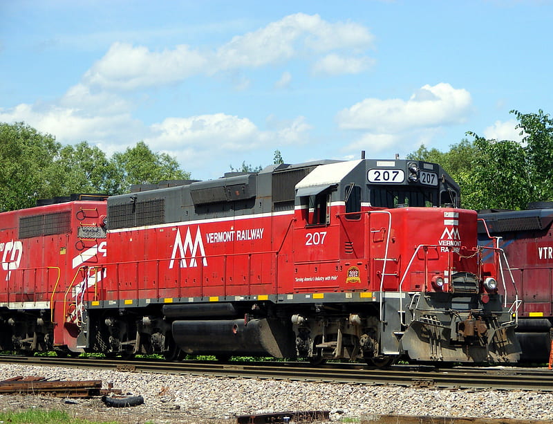 Vermont Railway, red, vt, freihgt train, vermont, transportation, yard, freight, train, rutland, white, HD wallpaper