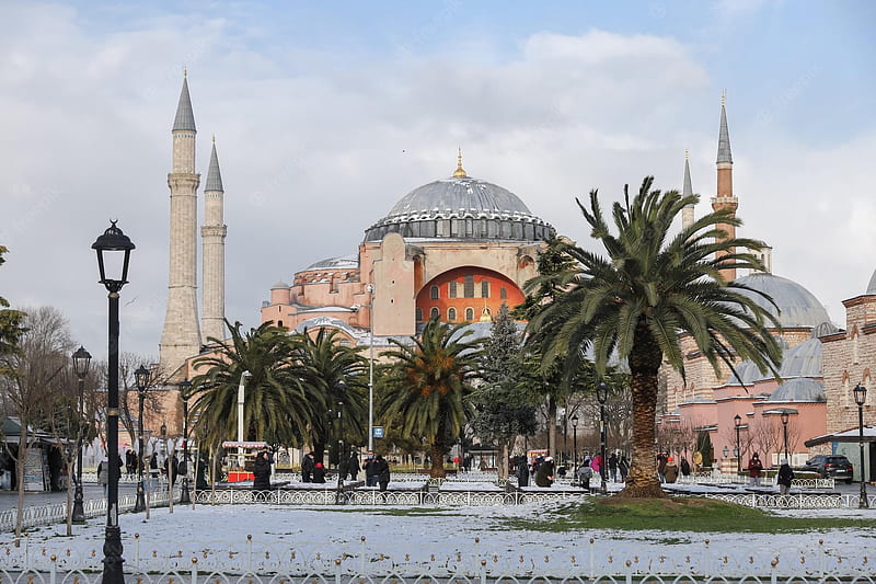 Premium . Hagia sophia in sultanahmet istanbul turkey, Ayasofya, HD wallpaper
