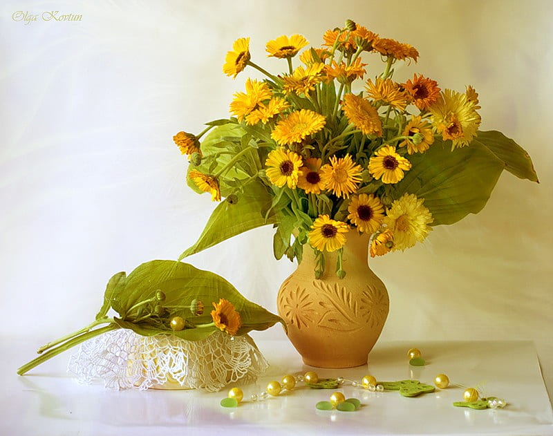 Still life, orange, yellow, vase, leaves, graphy, flower bouquet ...