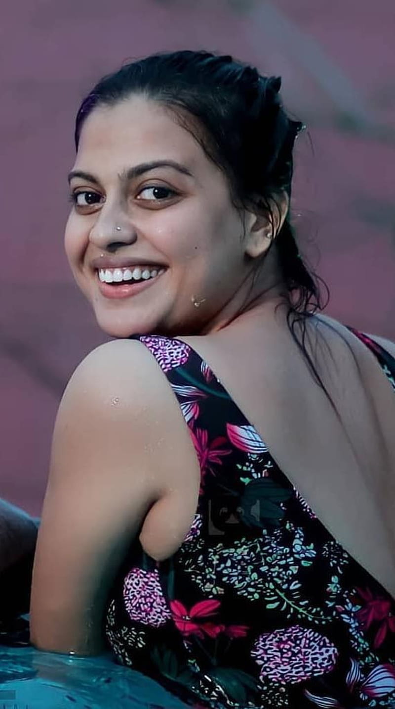Anusree Sex - Anusree, malayalam actress, HD phone wallpaper | Peakpx