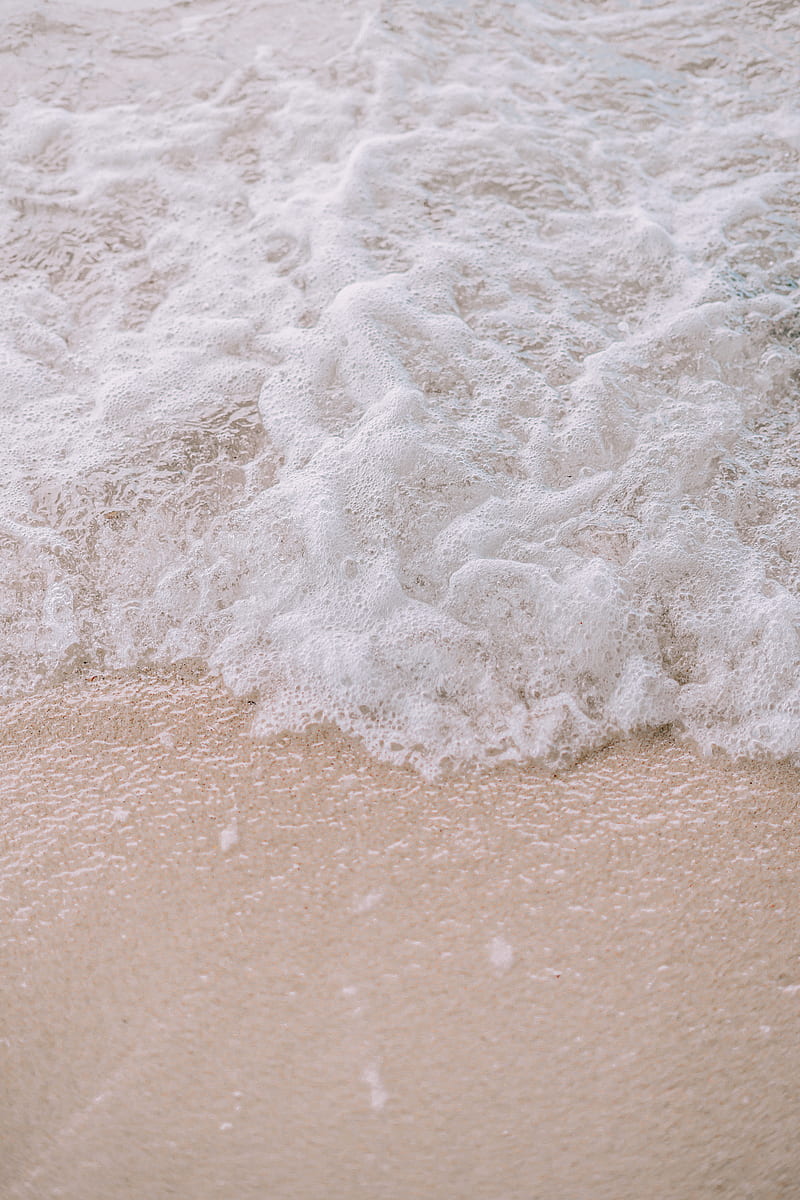 Waves Crashing on a Beach, HD phone wallpaper