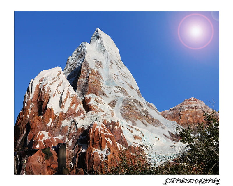 Mountain Everest in Animal Kingdom, clothes, sun, sunset, clouds, dragon, women, motorcycle, mountain, beach, boat, fireworks, flowers, sunrise, wood, ashes, roof, models, black, scent, trees, fire, windows, water, snow, paradise, men, cats, white, dogs, brown, sail, ropes, hair, graphy, moon, stone, people, color, smoke, blue, night, canopy, labrador, abstracts, doors, bikini, lake, carros, names, airplane, stick, plants, HD wallpaper
