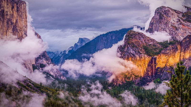 Cloud Covered Mountains in Yosemite National Park Nature, HD wallpaper