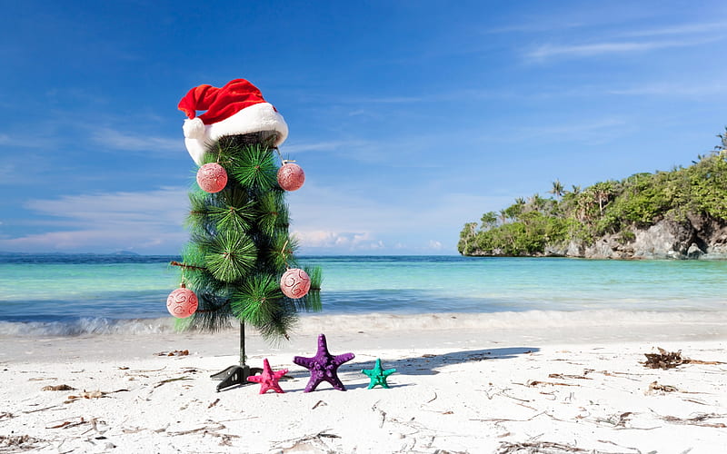 Christmas tree, beach, sand, tropical island, New Year, Christmas, sea, HD wallpaper